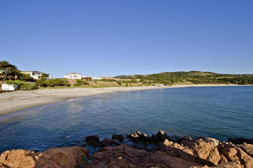 Air Borgo Della Torre Apart otel Isola Rossa Dış mekan fotoğraf